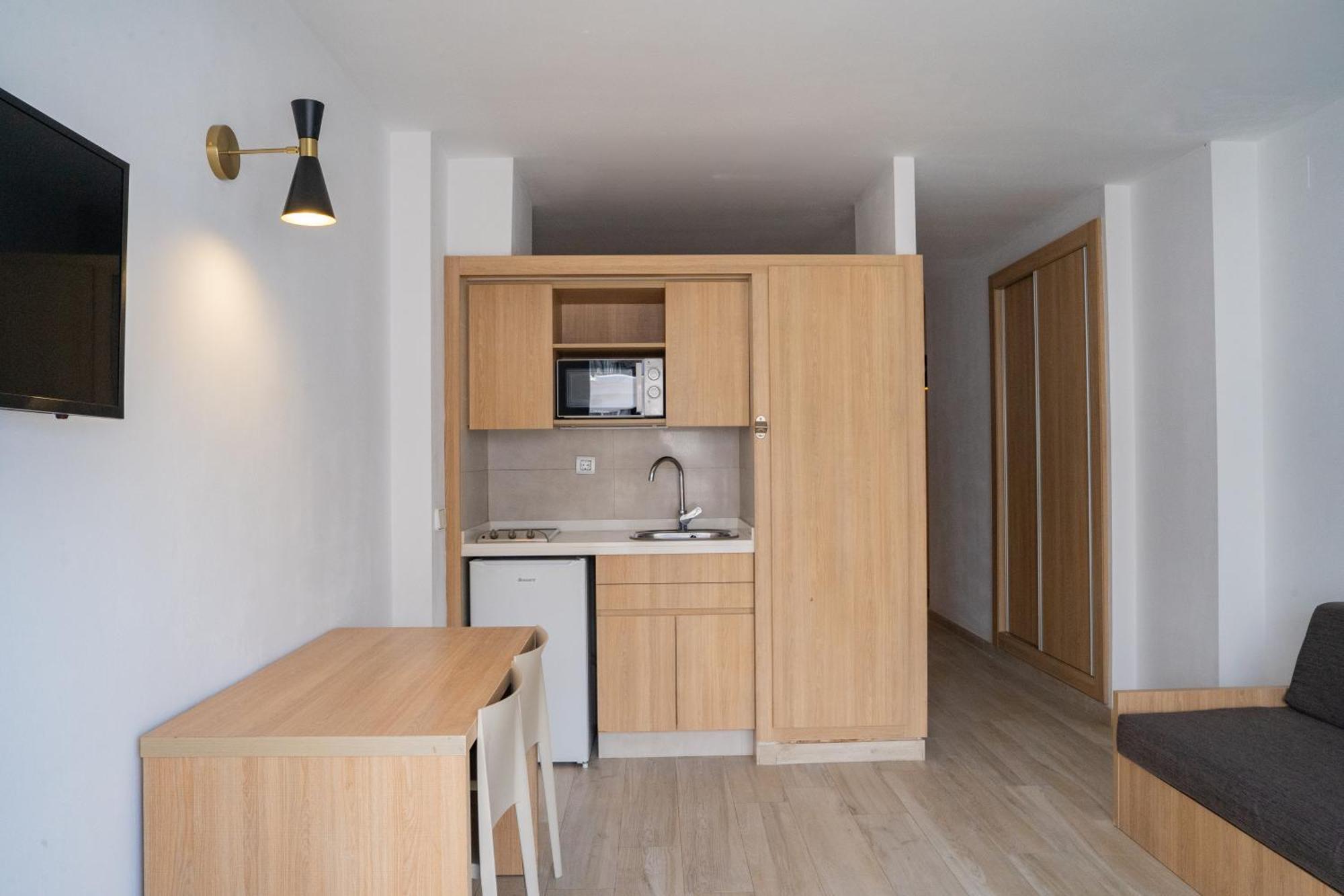Sunside Ibiza - Only Adults- Formerly Known As Park Apartment *