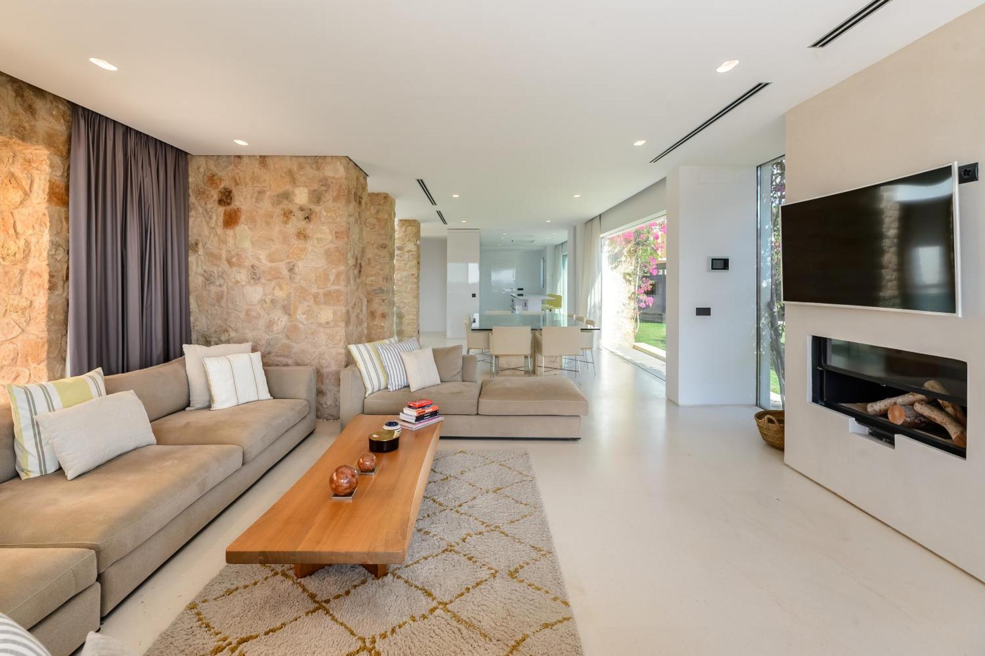 Villa Zelmar - Tranquility And Privacy In Cala Conta