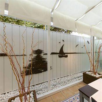 Lux Isla Hotel 3*