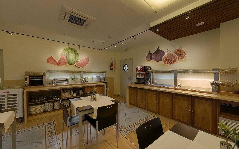 Lux Isla Hotel 3*
