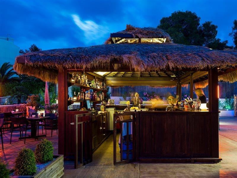 Invisa Club Cala Blanca Hotel 3*