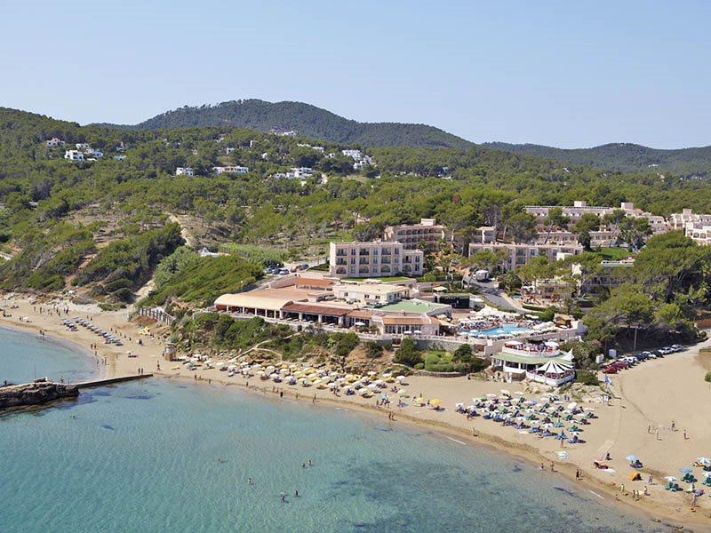 Invisa Club Cala Blanca Hotel Es Figueral