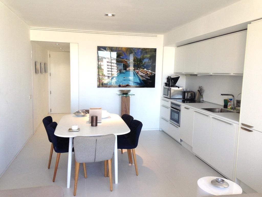 Patio Blanco Luxury Apartment *