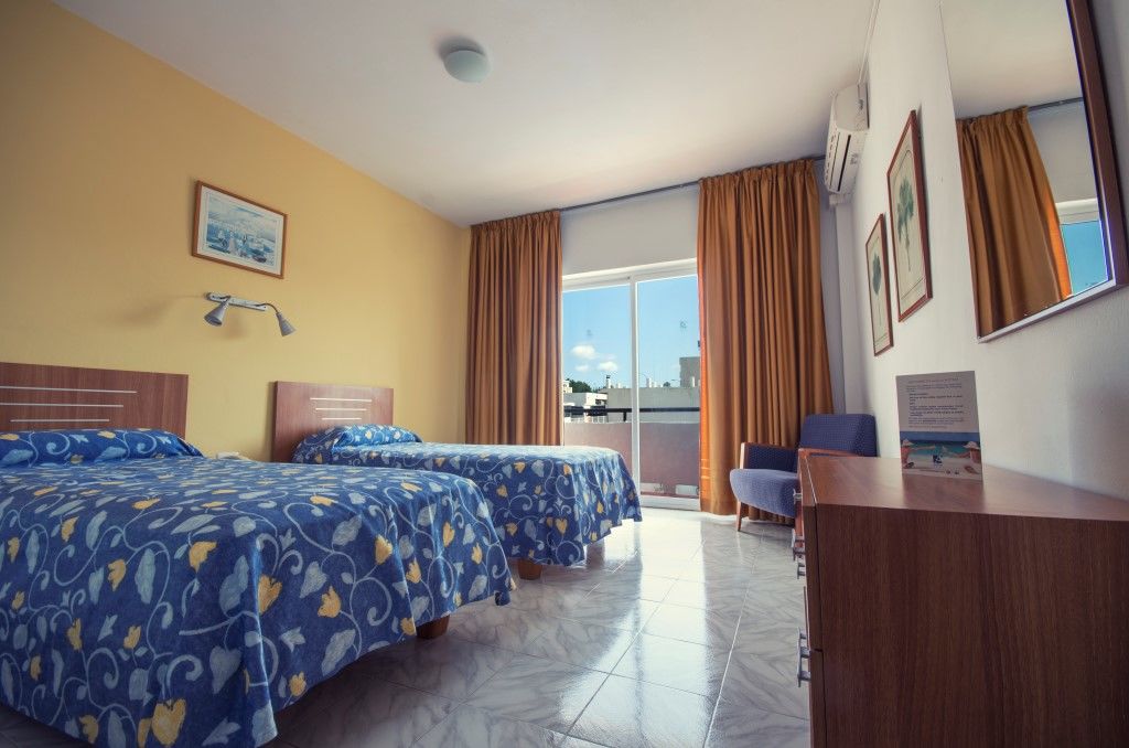 Hotel Azuline Mediterraneo 2*