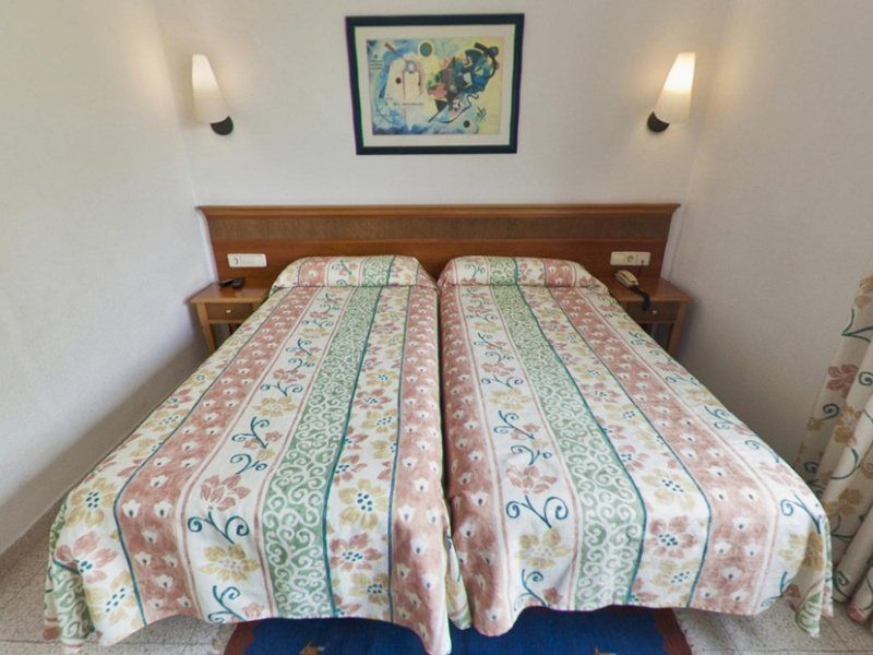 Lux Isla Hotel Talamanca (Ibiza)