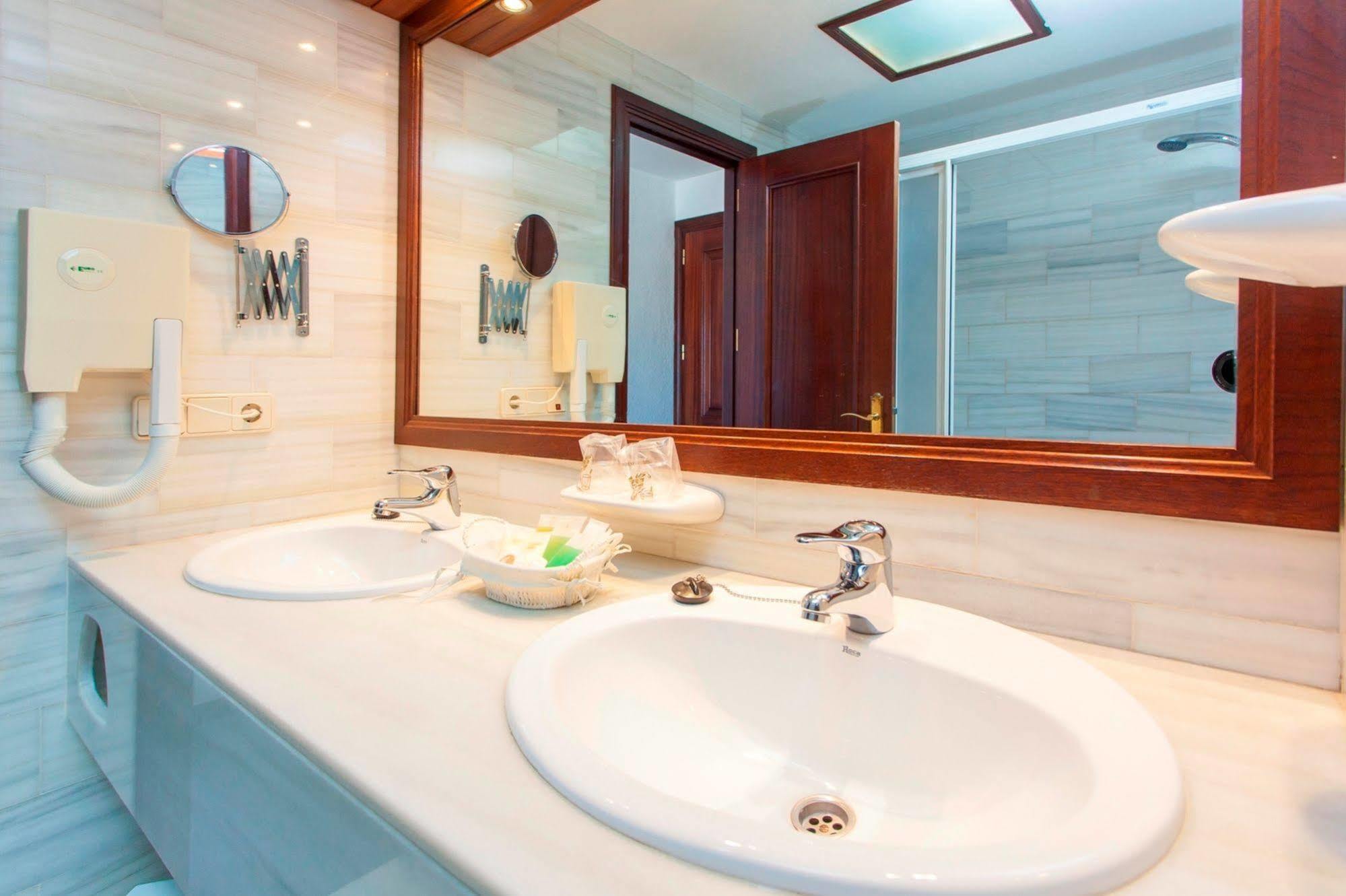 Anchorage 3* Ibiza-stad