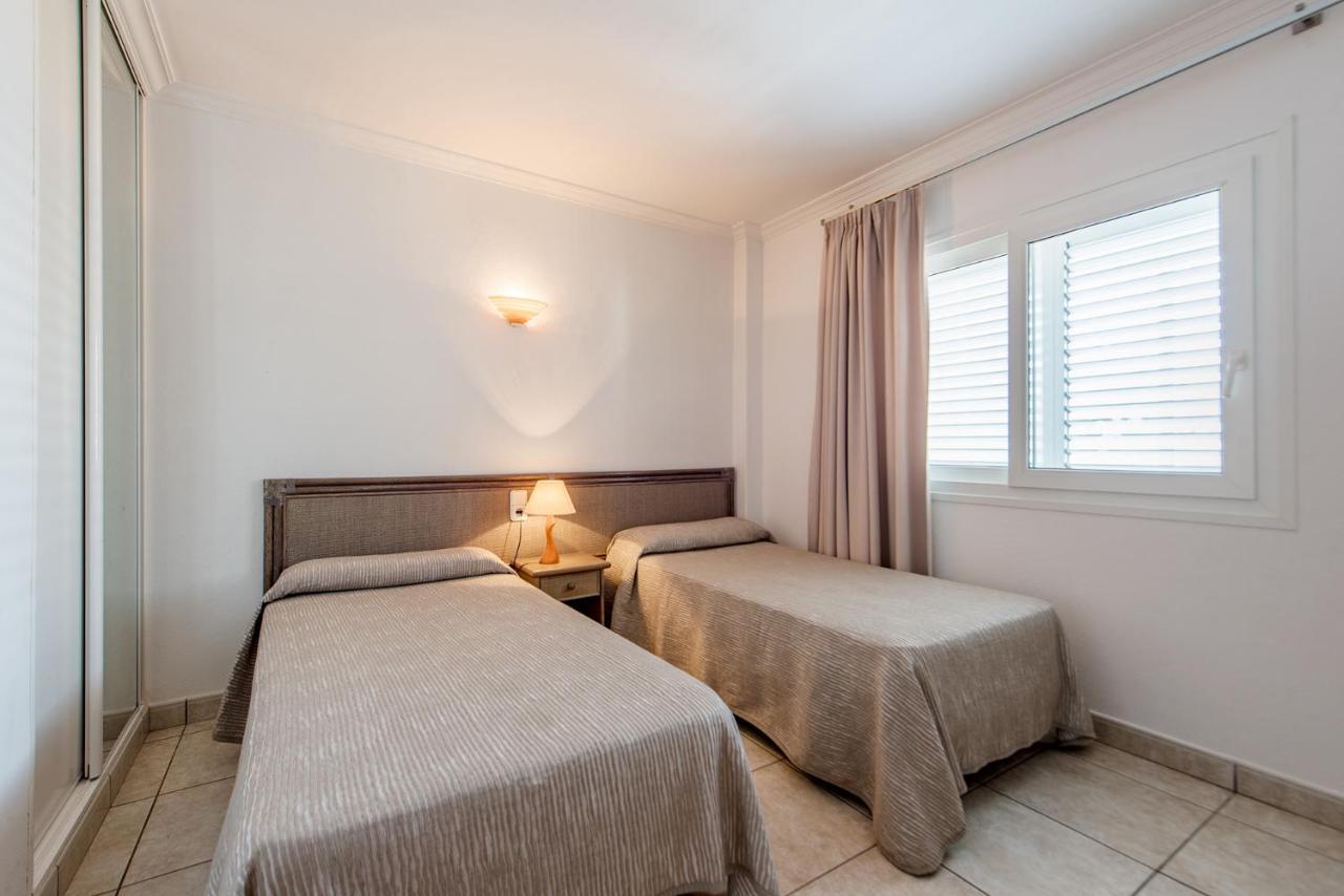 Aparthotel Es Cane *