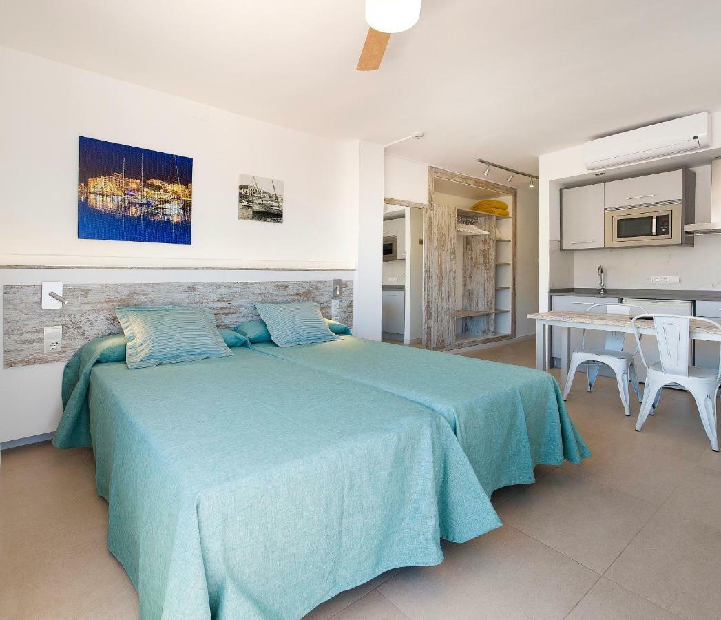 Playa Bella 3* San Antonio (Ibiza)