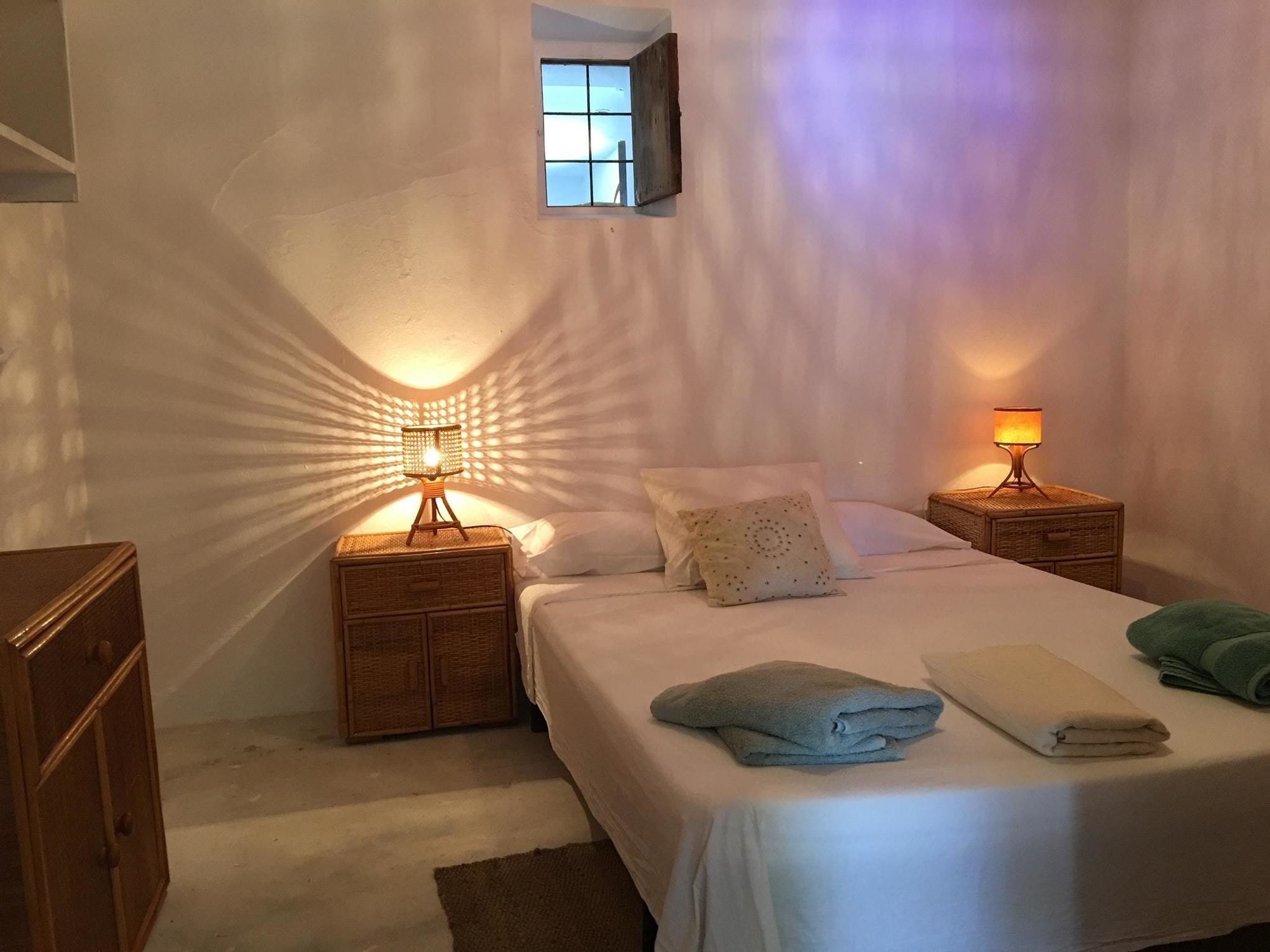 House With 5 Bedrooms In Ibiza, With Wonderful Mountain View, Private * Sant Antoni de Portmany