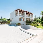 Friends & Family Friendly Villa 5 Bedroom In Jesus
