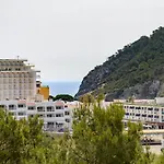 Casita En Cala Llonga