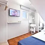 Ryans La Marina (Adults Only)