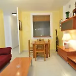 Cel Blau Apartments