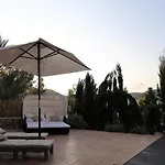 Modern Villa Montecristo