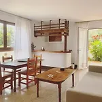 Villa Urbana Con Piscina En Playa Den Bossa