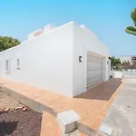 Villa Escondida