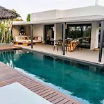 Villa Ha Taew