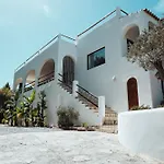 Casa Pura Vida Ibiza