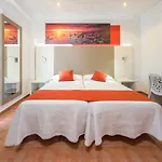 Hostal Adelino