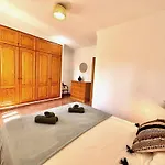 Villa Aurora