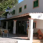 Pensión Las Tres Golondrinas