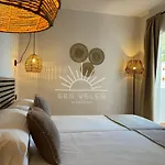 Apartamentos Ses Veles