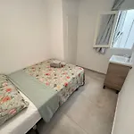 Cisne By Nest Hostel