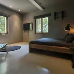 Holiday Home With Wooden-Beamed Patio