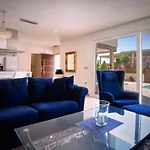 Comfy - Sea View Villa
