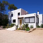 Spacious & Luxury Villa In Ibiza - Santa Gertrudis - Villa Chiquita