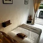 Sunny Casita In Jesus