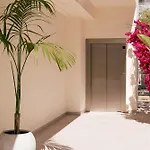 Malacosta Sky Suites - Mc Apartments Ibiza