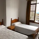 Casa De Huespedes El Almendro