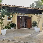 Villa Casely