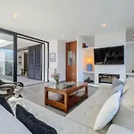 Villa Anur