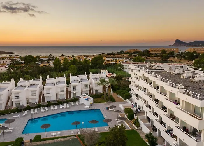 Camelina Suites