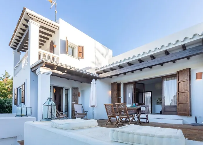 Casa En Ibiza Con Vistas Increibles En Es Figueral