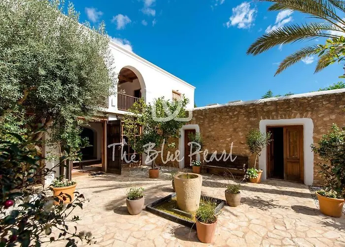 Casona Morna, By The Blue Pearl
