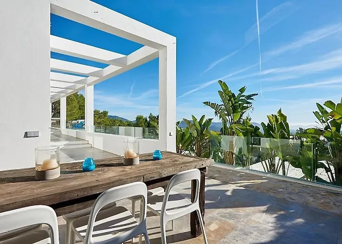 Villa Larosa With Seaview In Es Cubells Ibiza