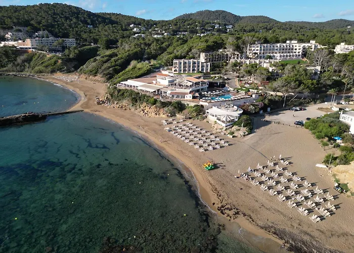 Invisa Hotel Club Cala Blanca