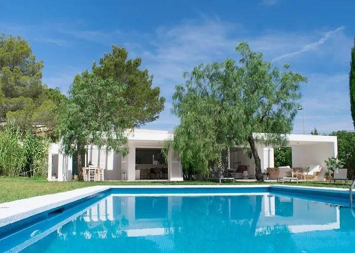 La Petite Moreneta Ibiza