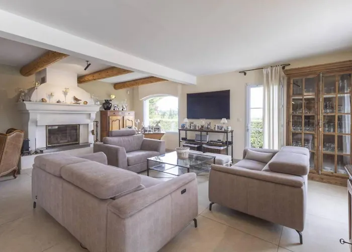 Magnificent Villa Salog
