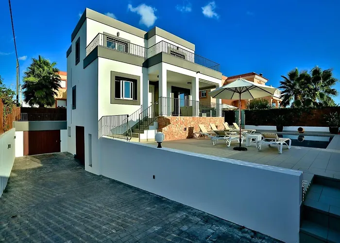 Amazing Villa Near Ibiza Town