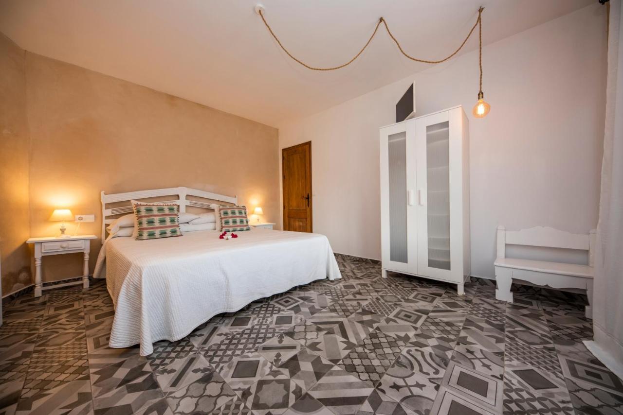 Cosmi Prats Farm stay *