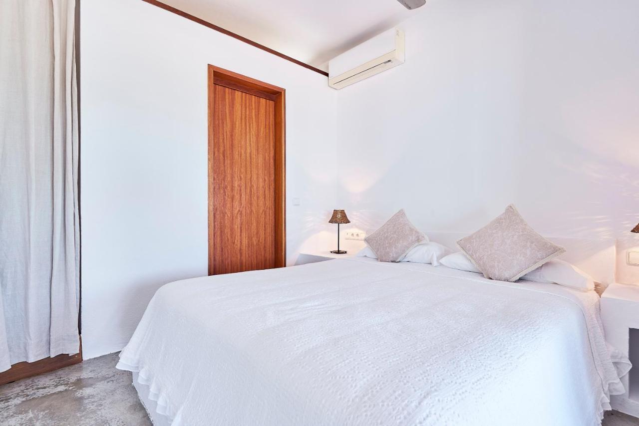 Villa Sa Codolar Cala Tarida (Ibiza)