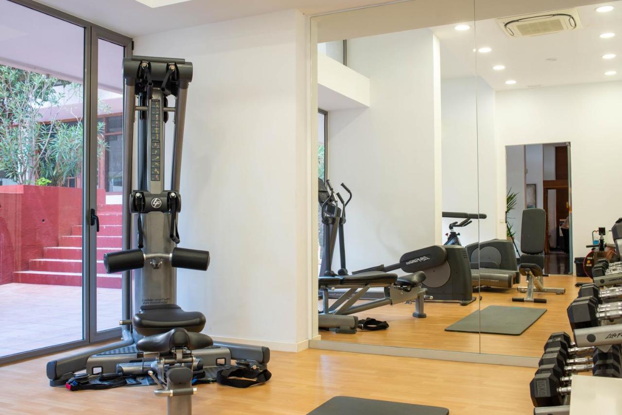 Aparthotel Llobet 3*