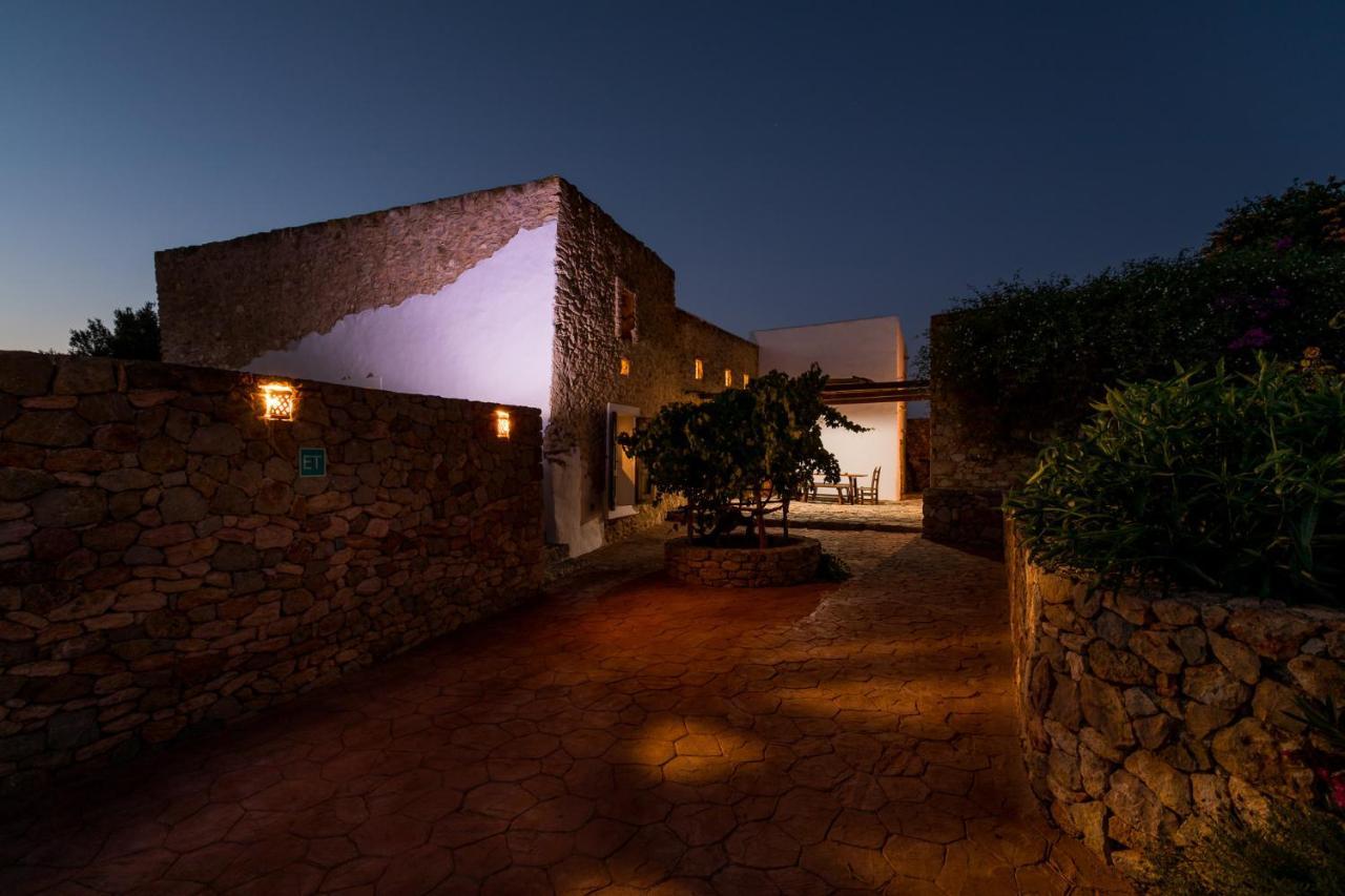 Can Toni Es Cucons * Sant Miquel De Balansat
