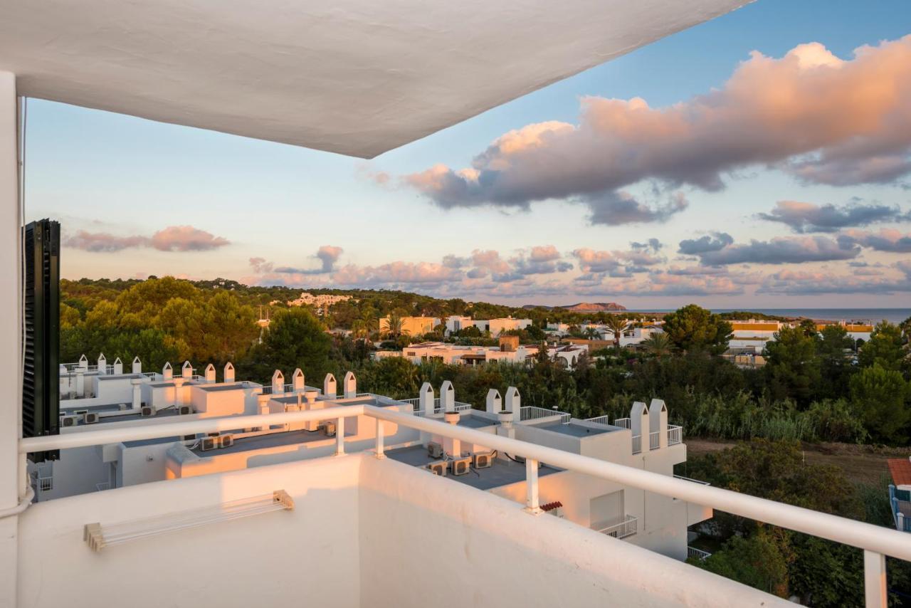 Aparthotel Camelina San Antonio (Ibiza)