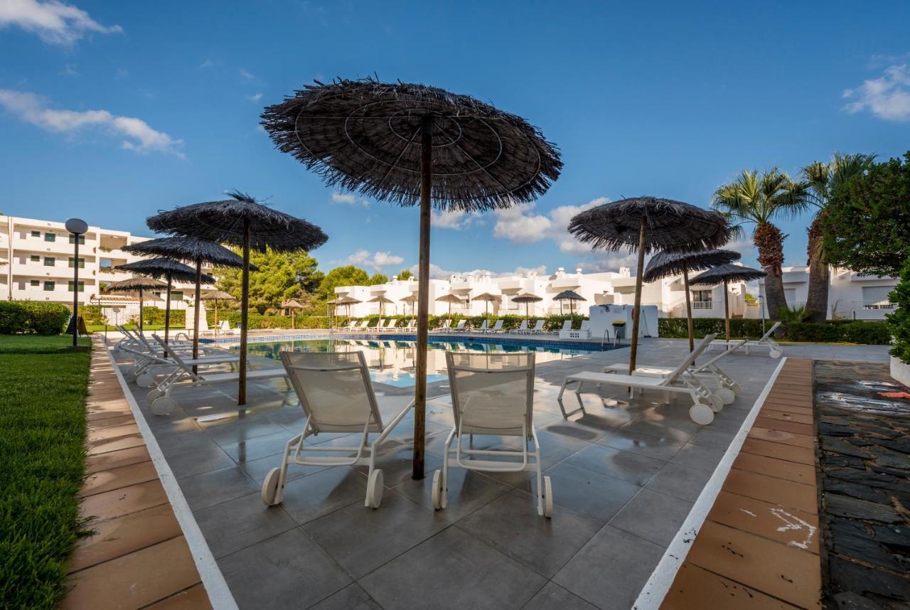 Aparthotel Camelina 3*