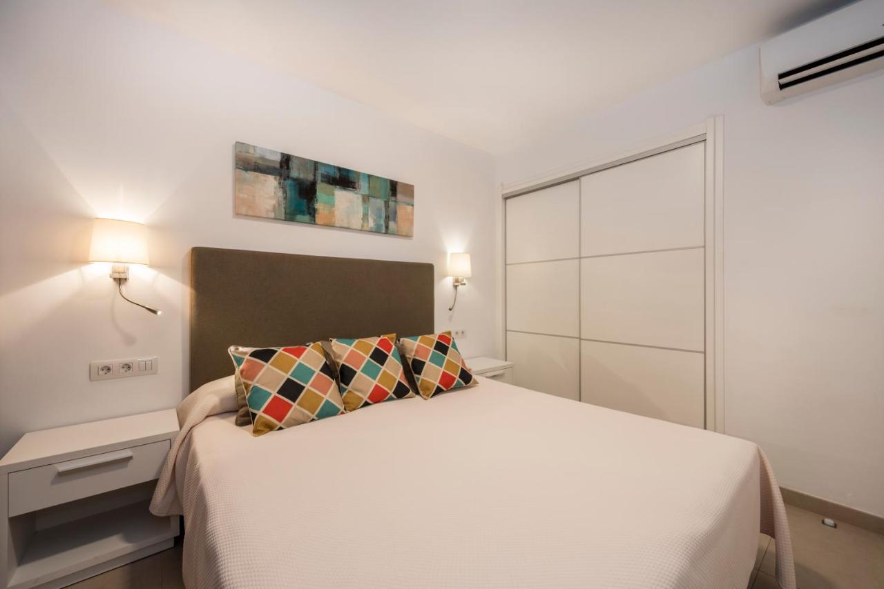 Camelina Aparthotel